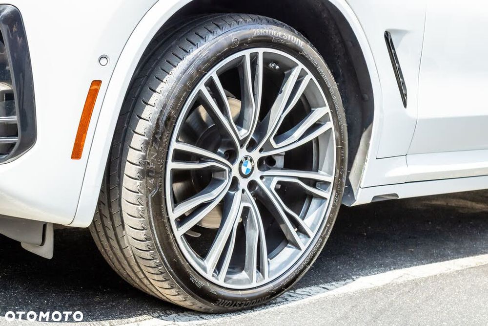 BMW X4 xDrive30i xLine - 12