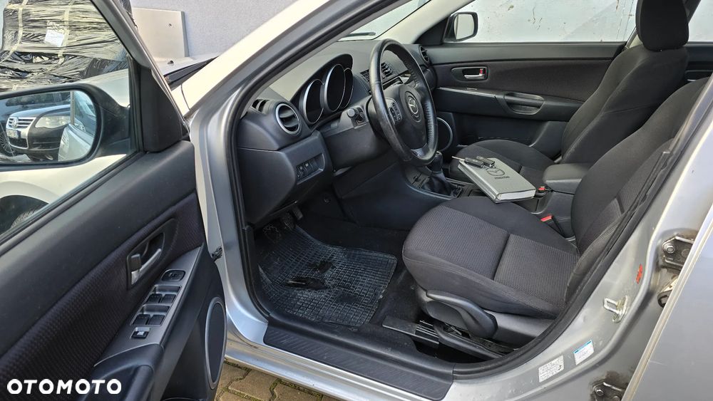 Mazda 3 1.6 Sport Active Plus - 5