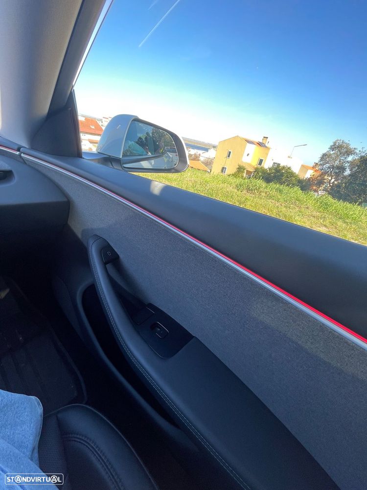 Tesla Model 3 Tração Traseira Premium - 11