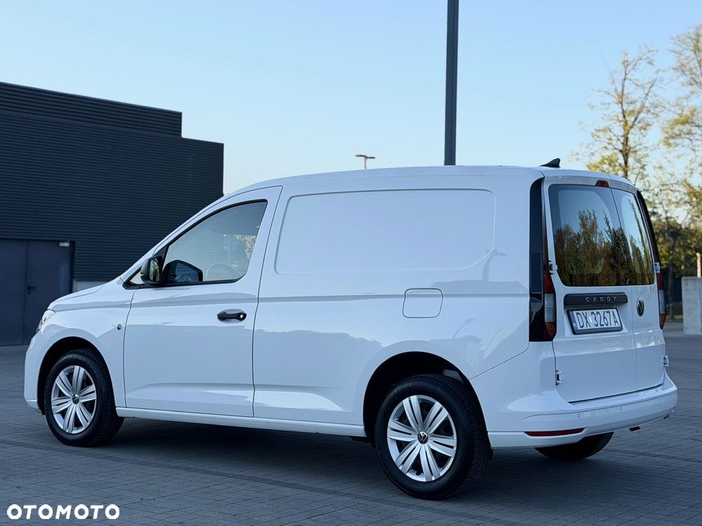 Volkswagen Caddy - 29