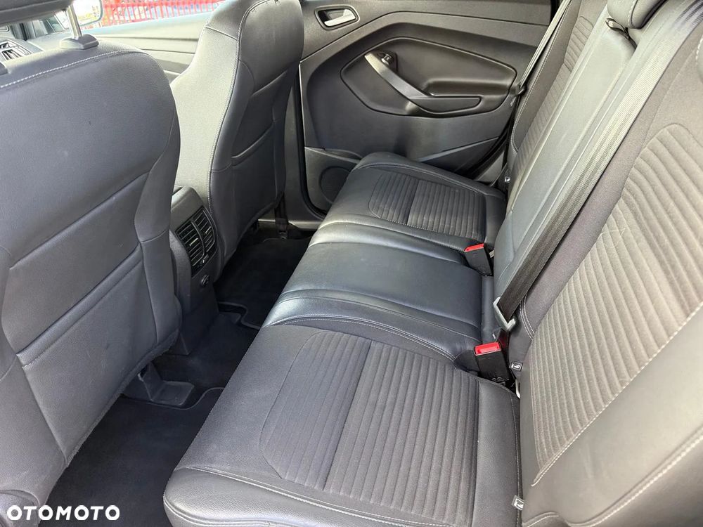 Ford Kuga 2.0 TDCi 4WD Titanium - 17