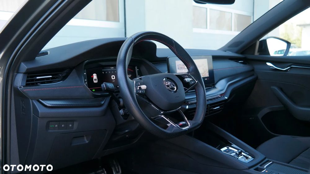 Skoda Octavia 2.0 TSI RS DSG - 7