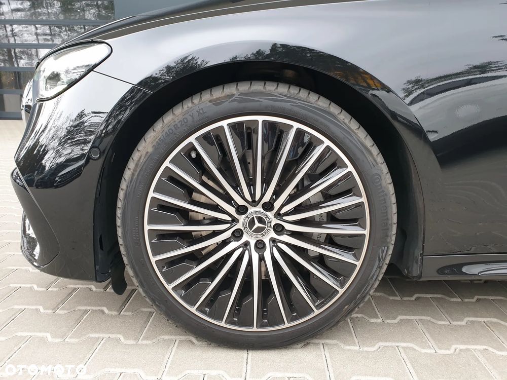 Mercedes-Benz Klasa E 220 d 4-Matic AMG - 28