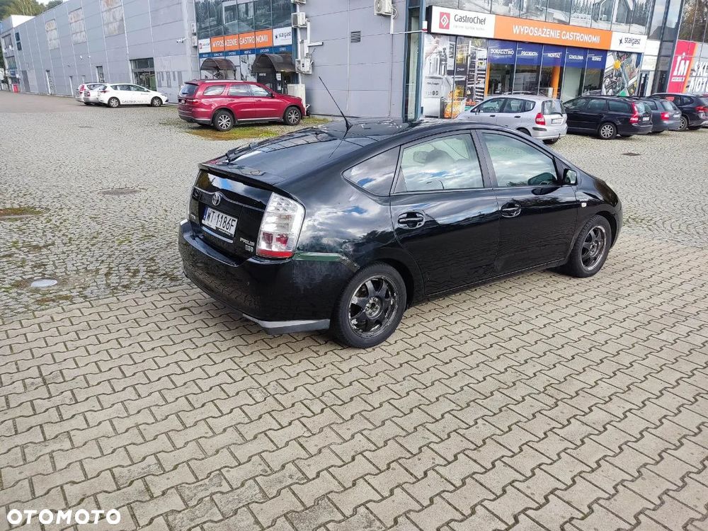 Toyota Prius 1.5 VVT-i Prestige - 7