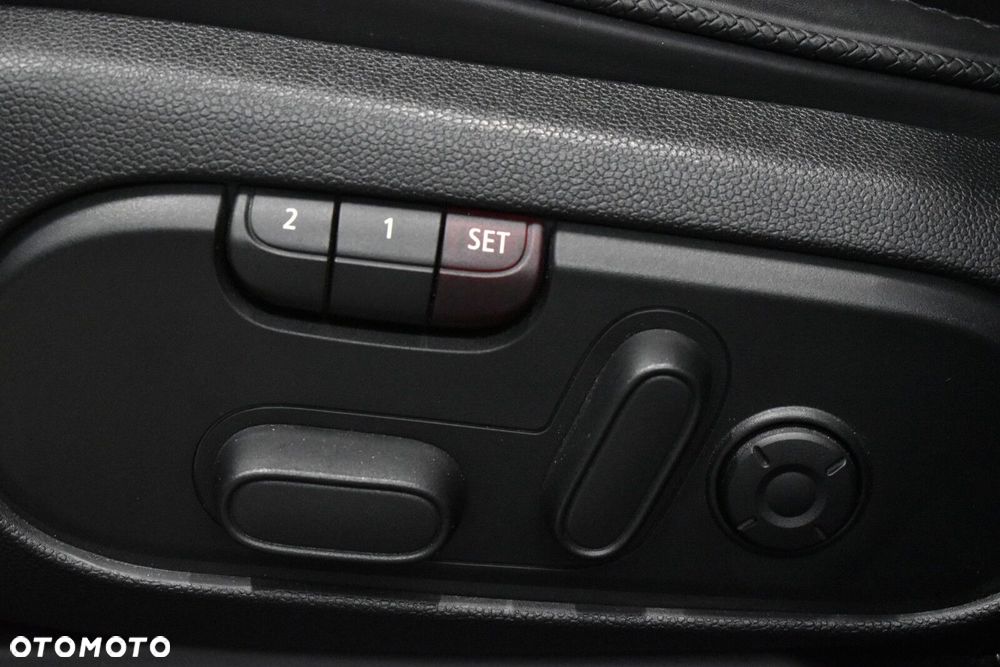 MINI John Cooper Works - 12