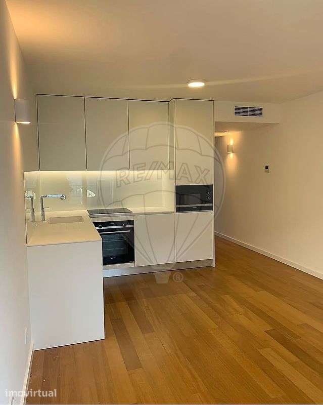 Apartamento T1 para arrendamento - Grande imagem: 3/7