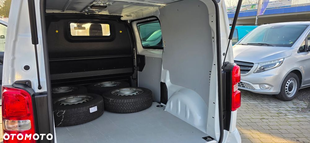 Opel Vivaro 2.0 177KM AUTOMAT 8-biegów - 30