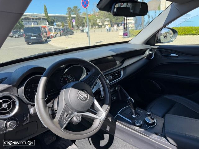 Alfa Romeo Stelvio 2.2 D Super AT8 Q4 - 8