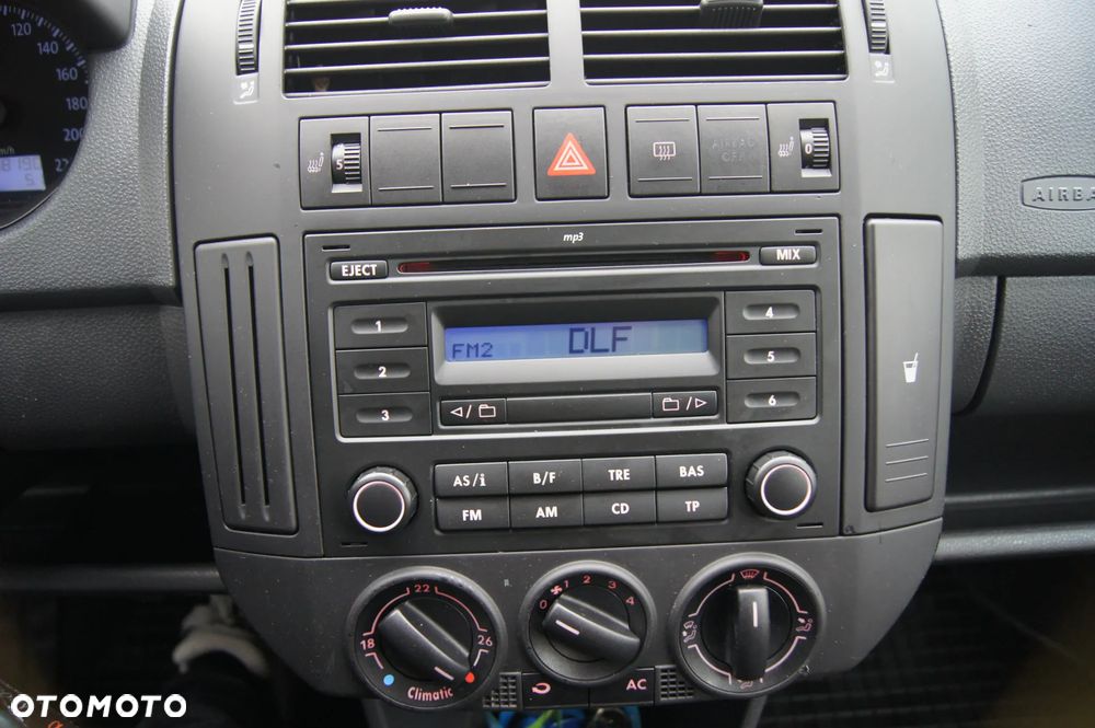 Volkswagen Polo 1.4 Goal - 15