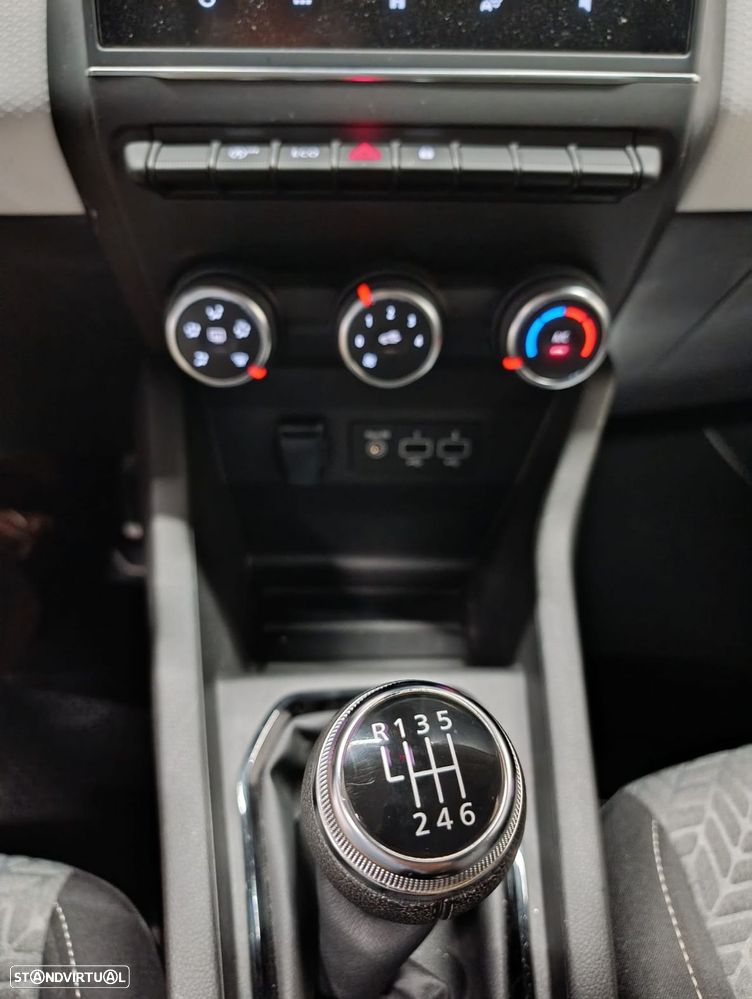 Renault Clio 1.0 TCe Evolution Bi-Fuel - 17