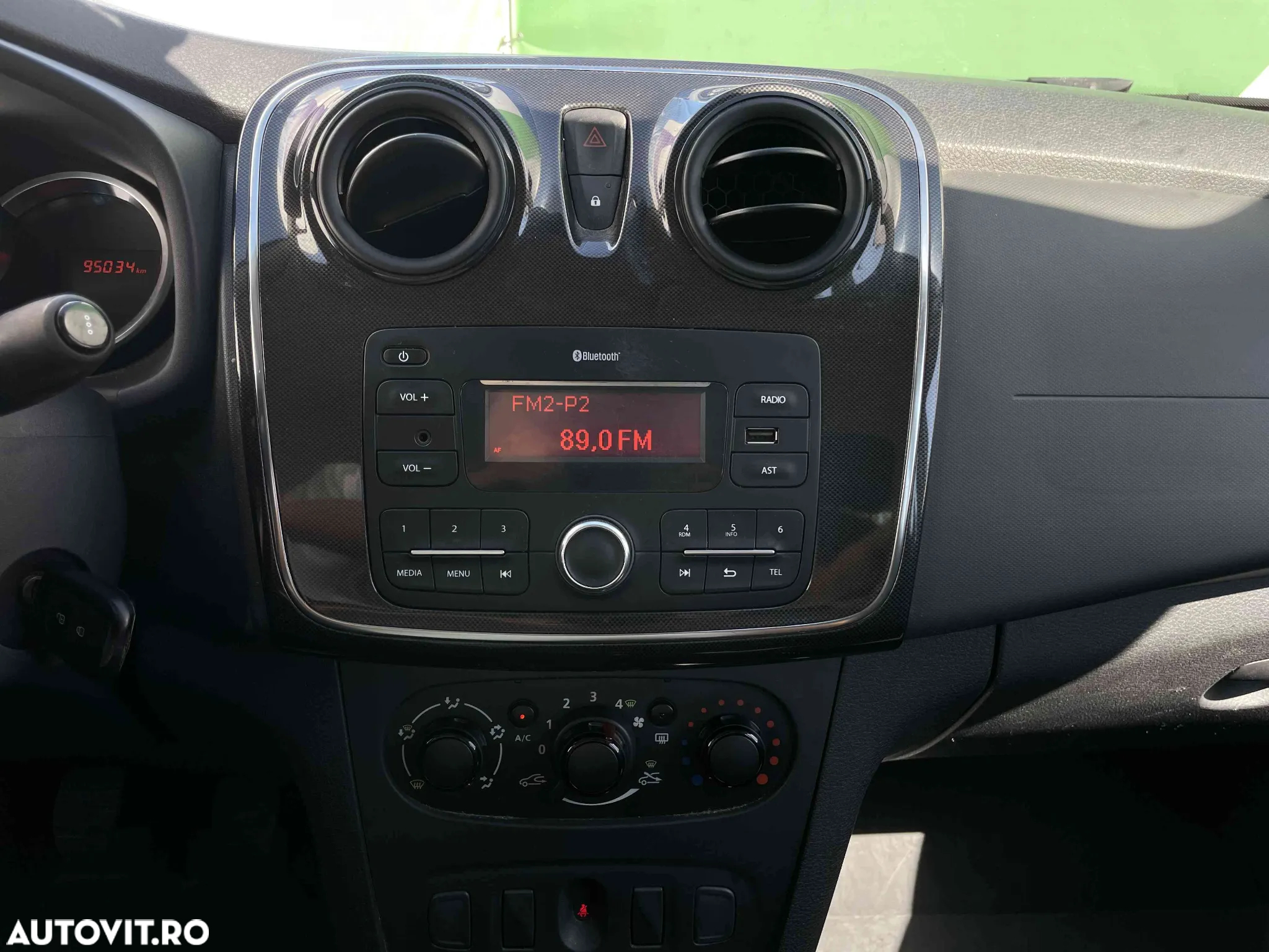 Dacia Logan - 11