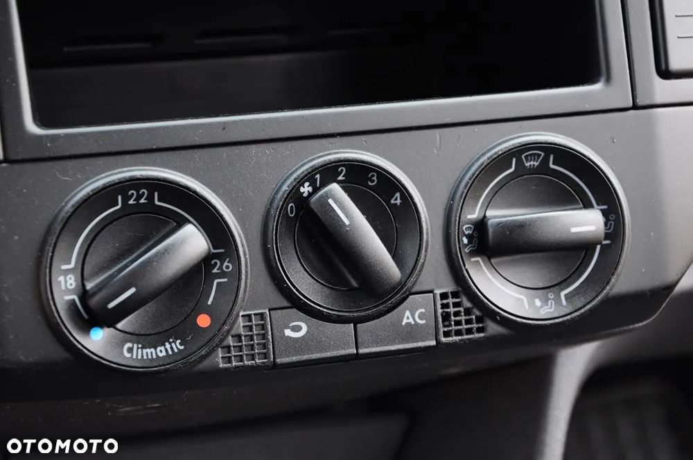 Volkswagen Polo 1.4 Comfortline - 34