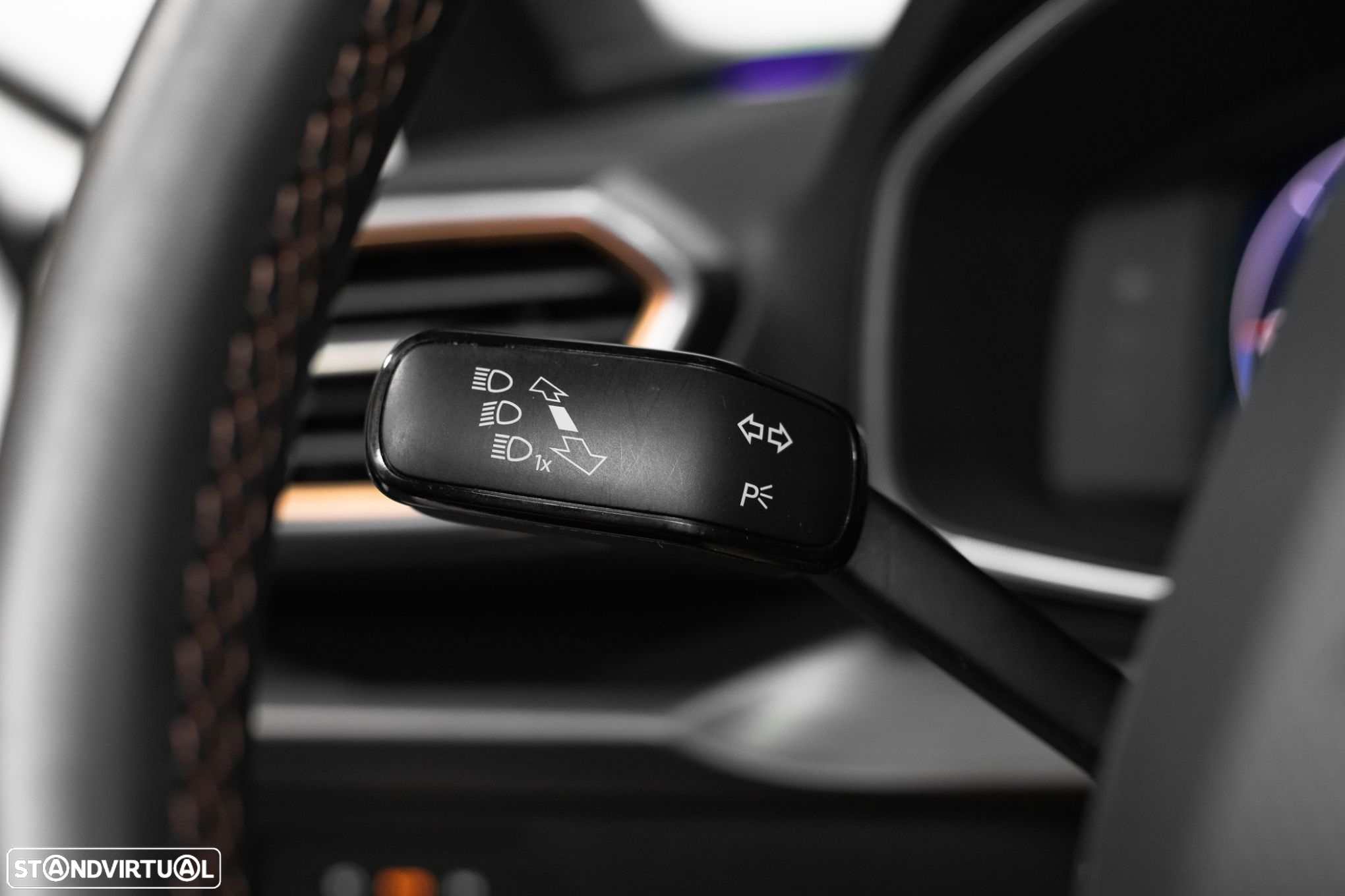 Cupra Leon 1.4 e-Hybrid VZ DSG - 10