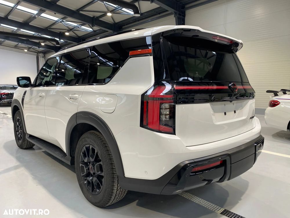 Nissan Armada - 3