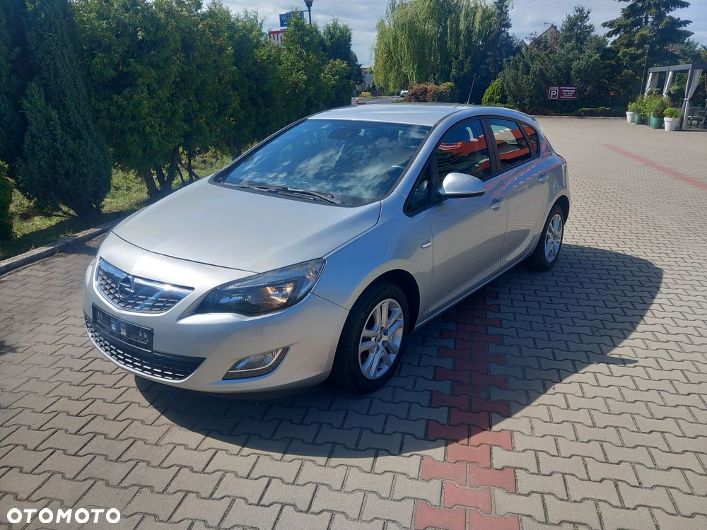 Opel Astra 1.4 T Sport - 13