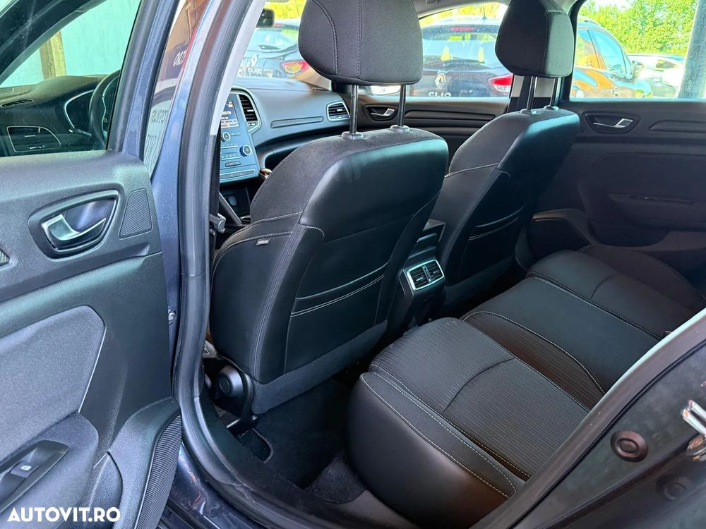 Renault Megane Estate 1.5 dCI Zen - 9