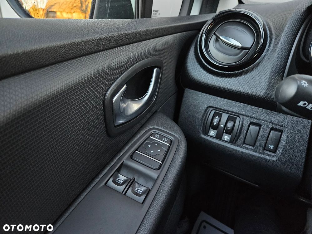 Renault Clio 0.9 Energy TCe Limited - 29