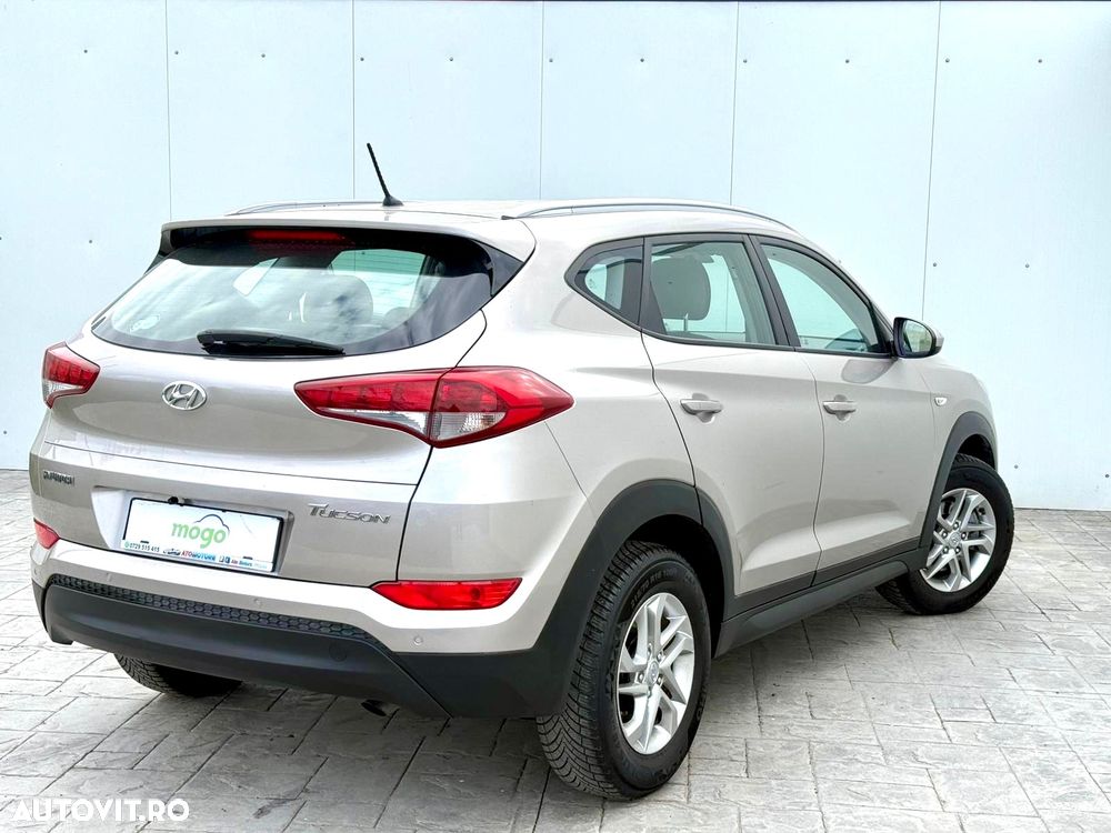 Hyundai Tucson blue 1.7 CRDi 2WD Style - 4