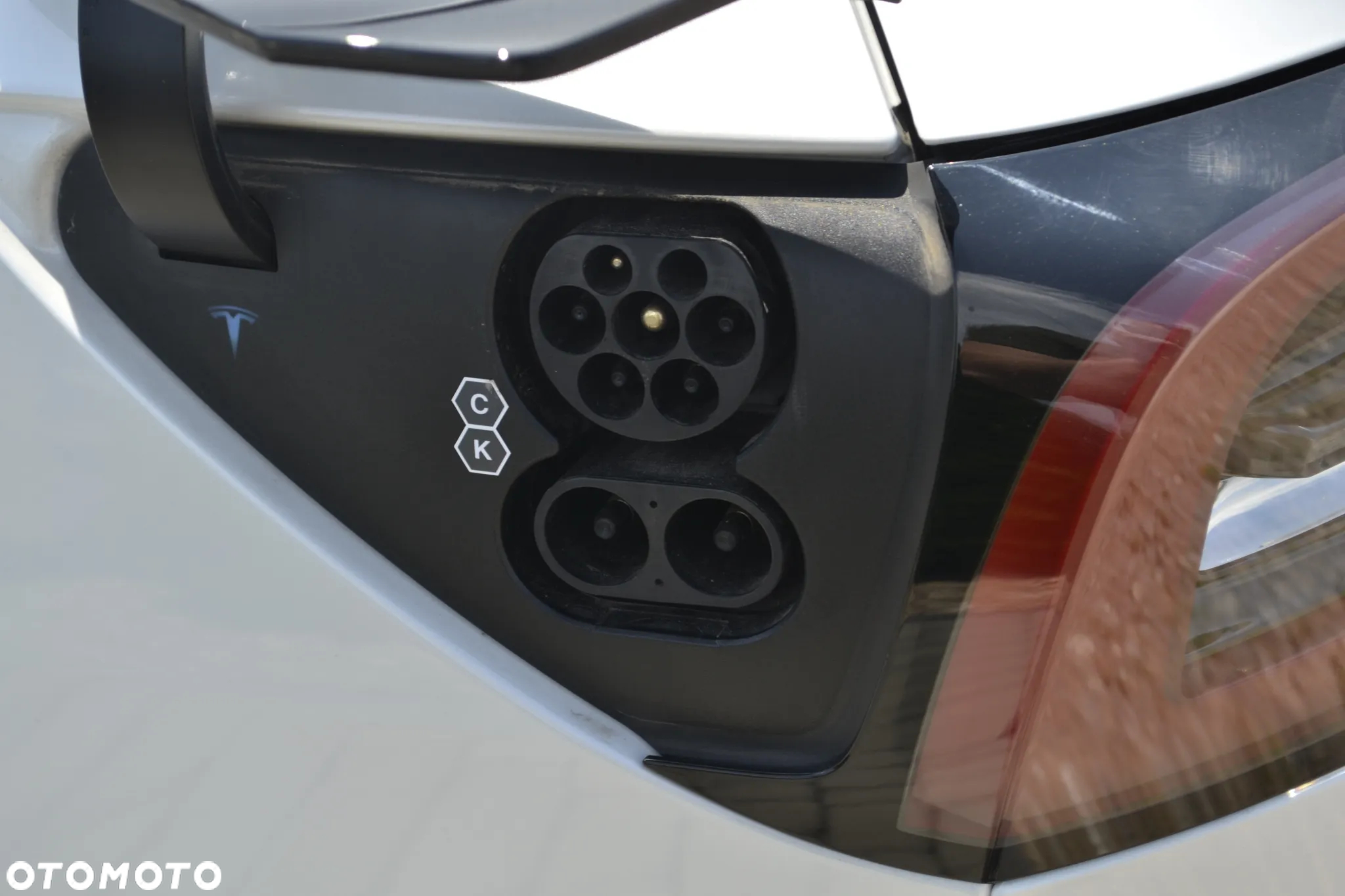 Tesla Model 3 Long Range RWD - 17