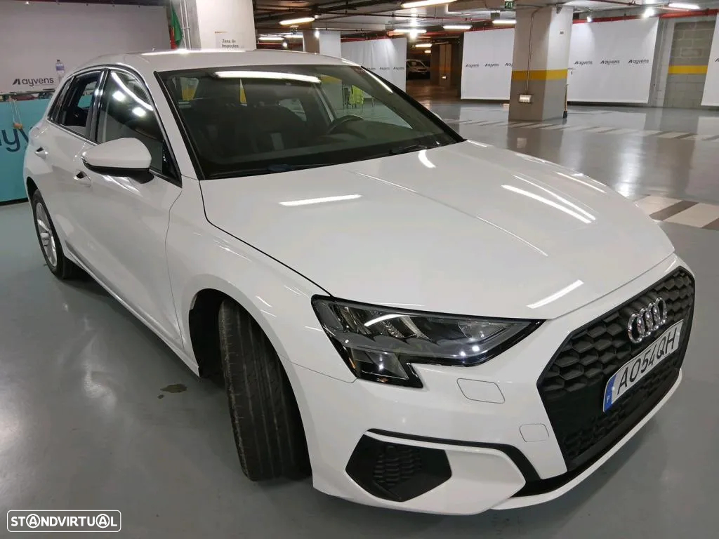 Audi A3 Sportback 30 TFSI S tronic - 4