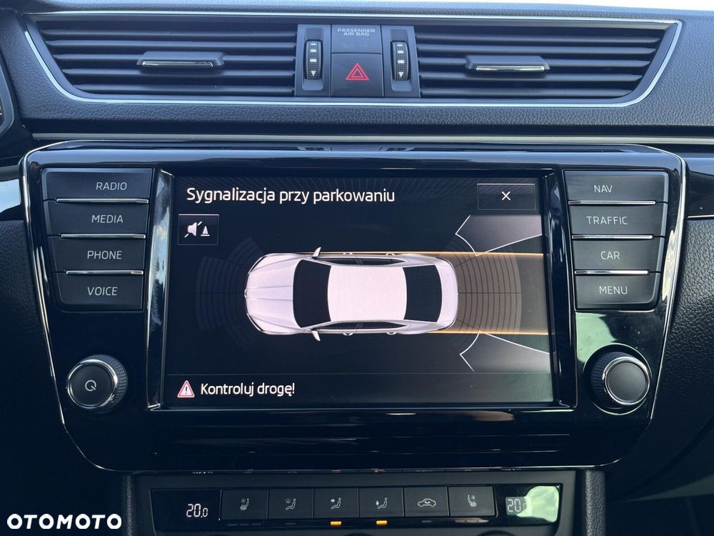 Skoda Superb 1.8 TSI L&K DSG - 23