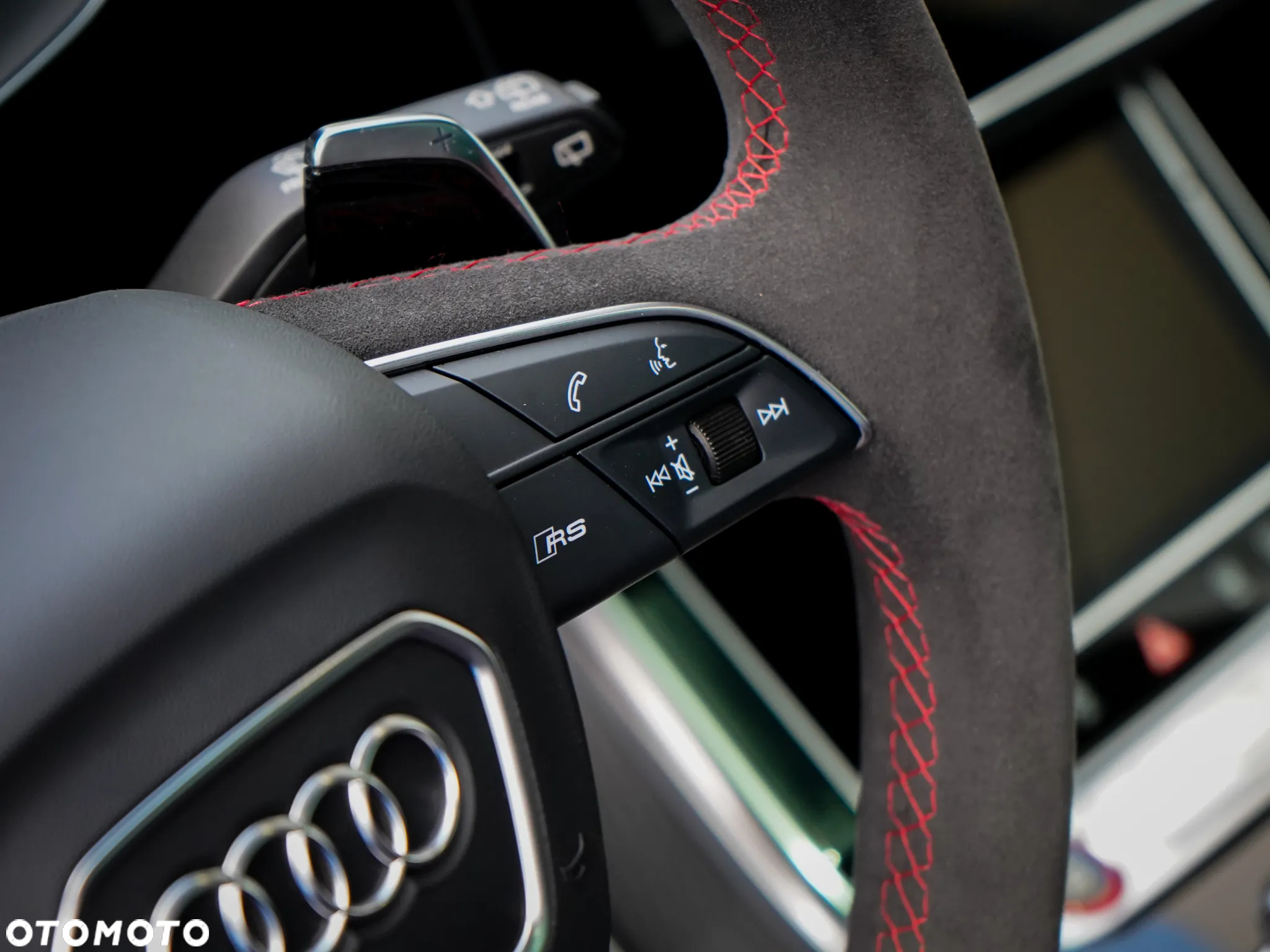 Audi RS Q8 - 21