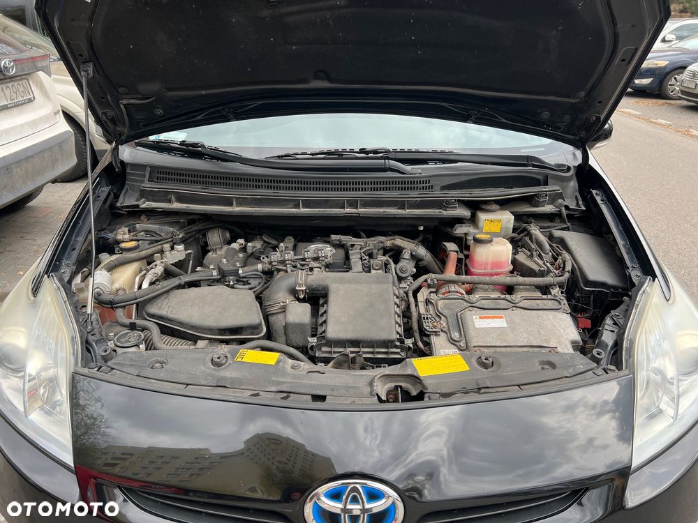 Toyota Prius - 8