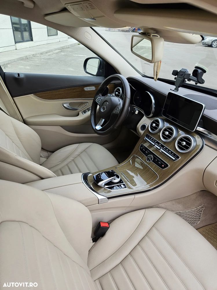 Mercedes-Benz C 220 CDI DPF (BlueEFFICIENCY) 7G-TRONIC Elegance - 8
