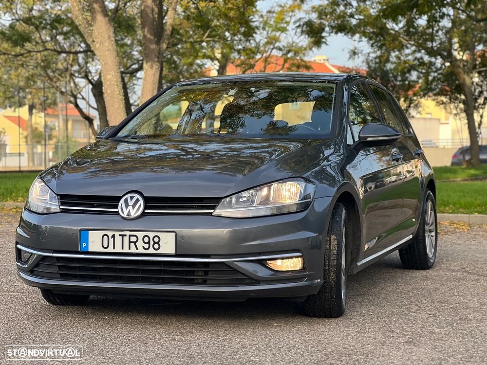 VW Golf 1.6 TDI Confortline - 5