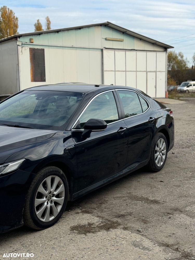 Toyota Camry Business Edition - 3