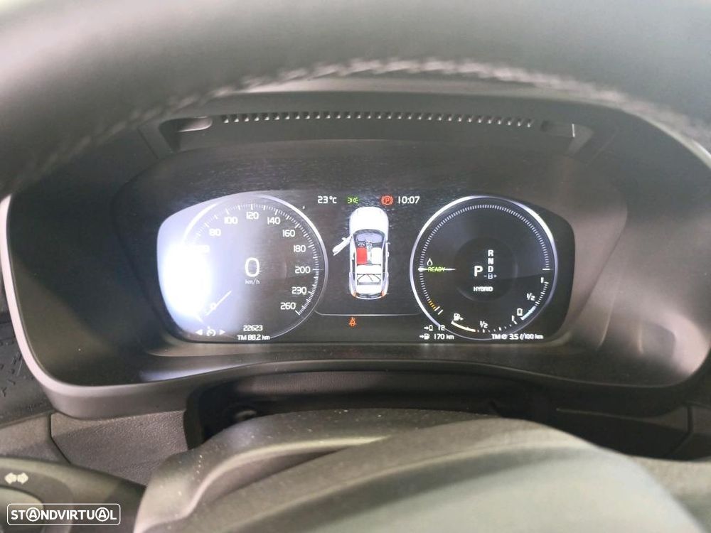 Volvo XC 40 1.5 T4 PHEV Essential - 7