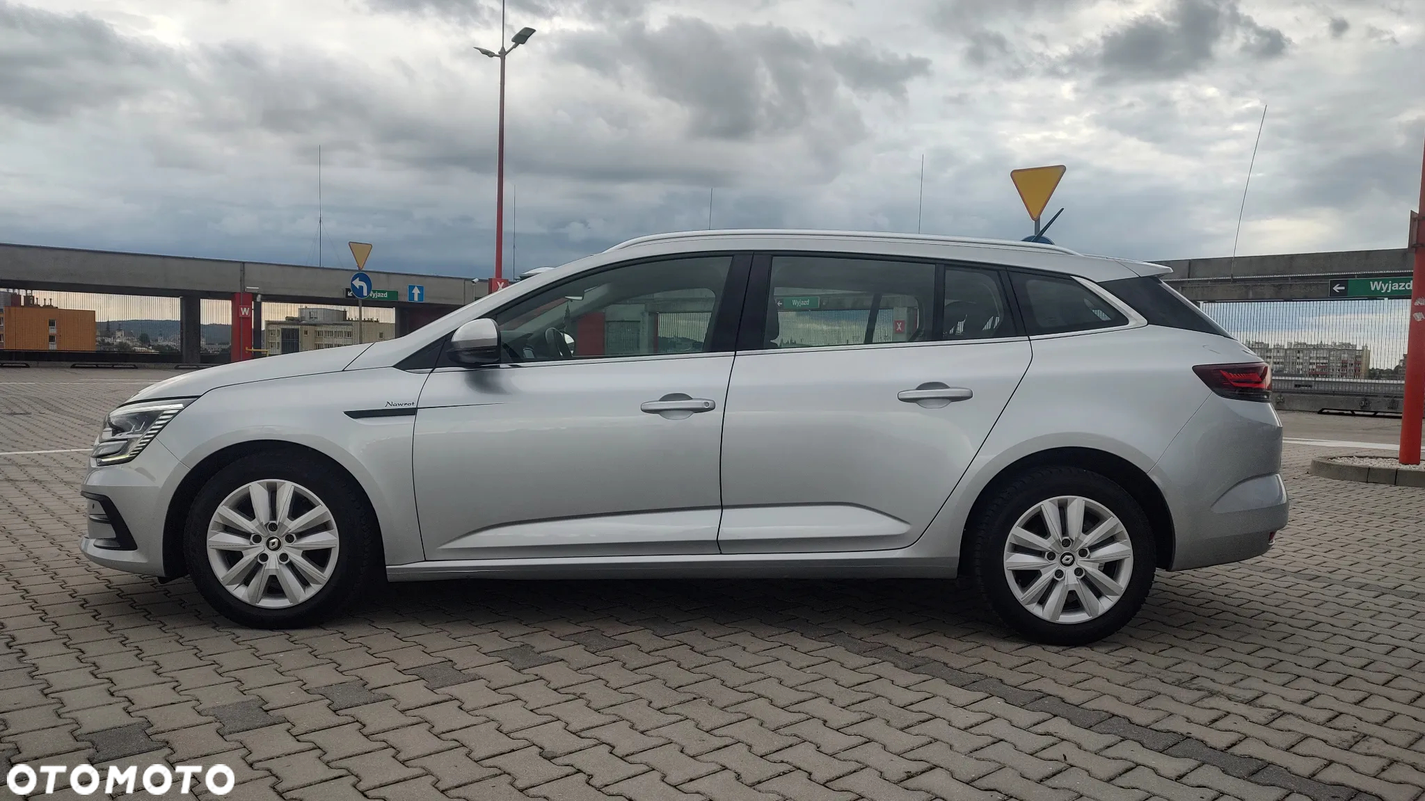 Renault Megane 1.3 TCe FAP Zen - 4