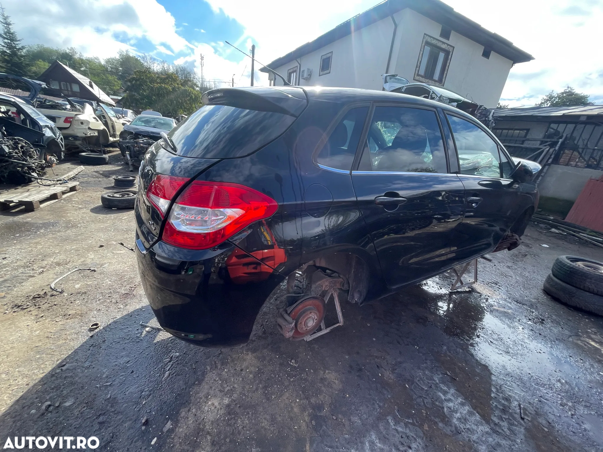 Dezmembram Citroen C4 2014 1.6b - 7