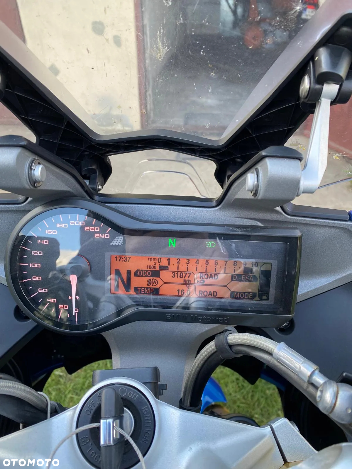 BMW R - 9