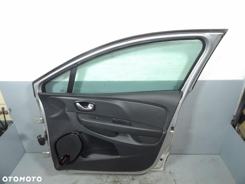 RENAULT CLIO 4 IV KOMBI DRZWI PRZÓD PRAWE TED69 - 6