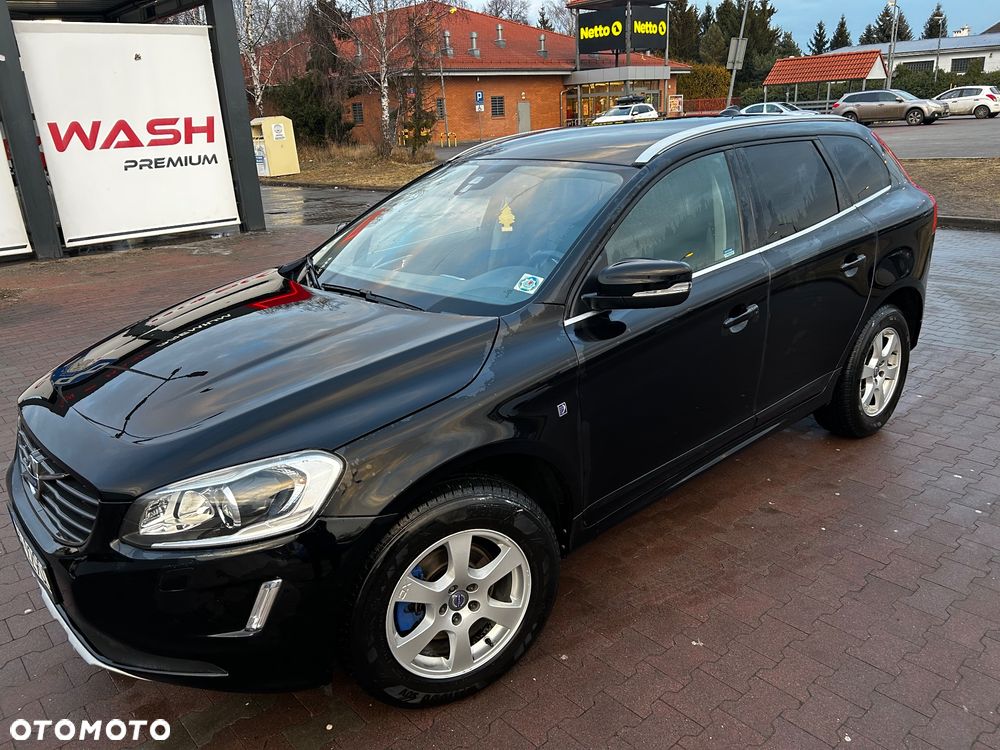 Volvo XC 60 D4 Drive-E Ocean Race - 17