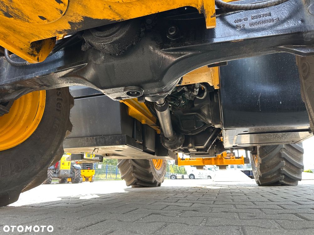 JCB 542-70 Industrial Plus - 27