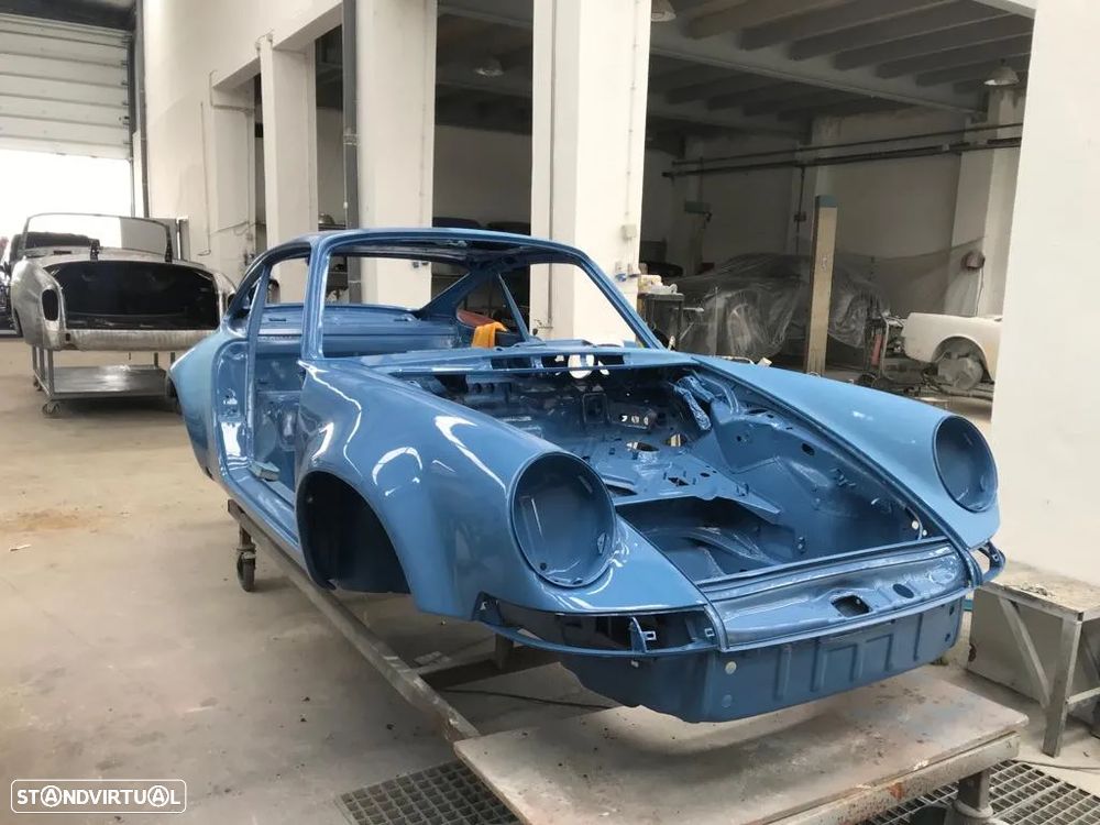 Porsche 911 Série G - 28