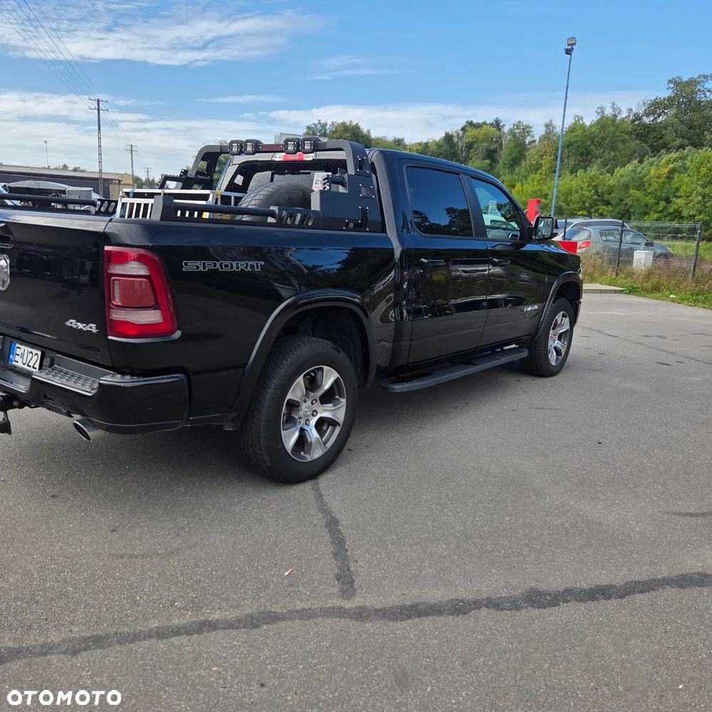 Dodge RAM 5.7 4x4 - 15