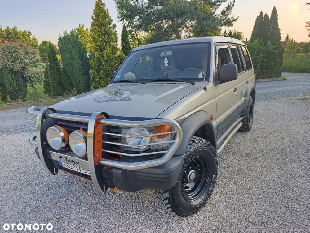 Mitsubishi Pajero 2.5 TD GL - 14