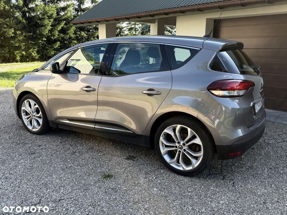 Renault Scenic - 5
