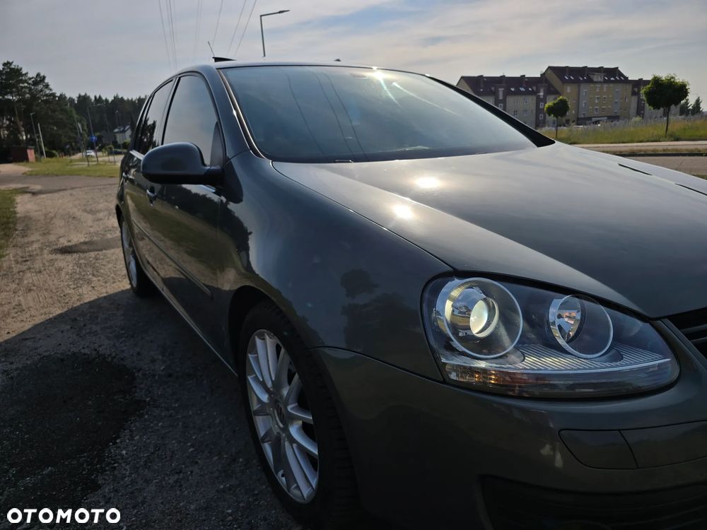 Volkswagen Golf 2.0 TDI DPF GT Sport - 4