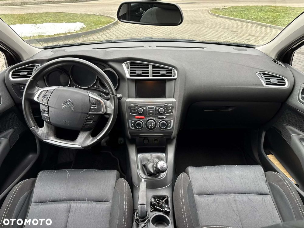 Citroën C4 HDi 90 Tendance - 9