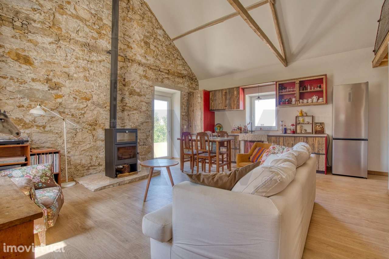 Quintinha com moradias T2 e T1 e Atelier para venda em Matas, Lourinhã - Grande imagem: 3/44