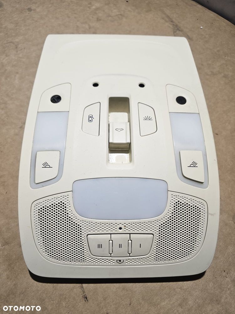 Lampka podsufitki oświetlenie kabiny wnętrza Audi A6 A7 C7 4G Eu - 2