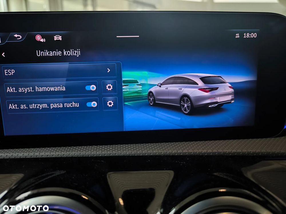 Mercedes-Benz CLA 200 AMG Line 7G-DCT - 24