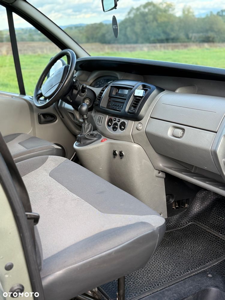 Renault Trafic - 6