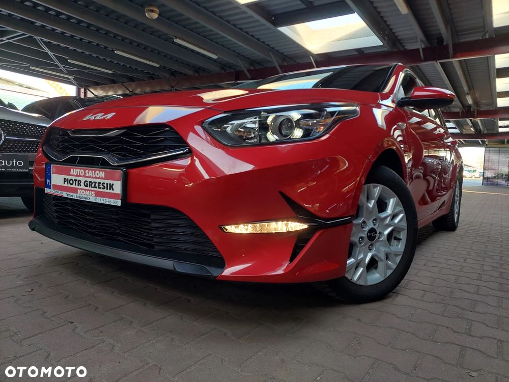 Kia Ceed 1.5 T-GDI M - 3