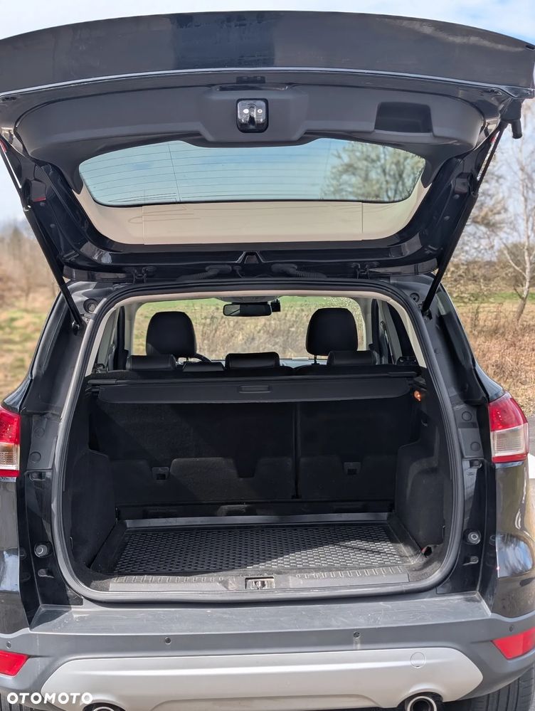 Ford Kuga 2.0 TDCi 4x4 Titanium - 13