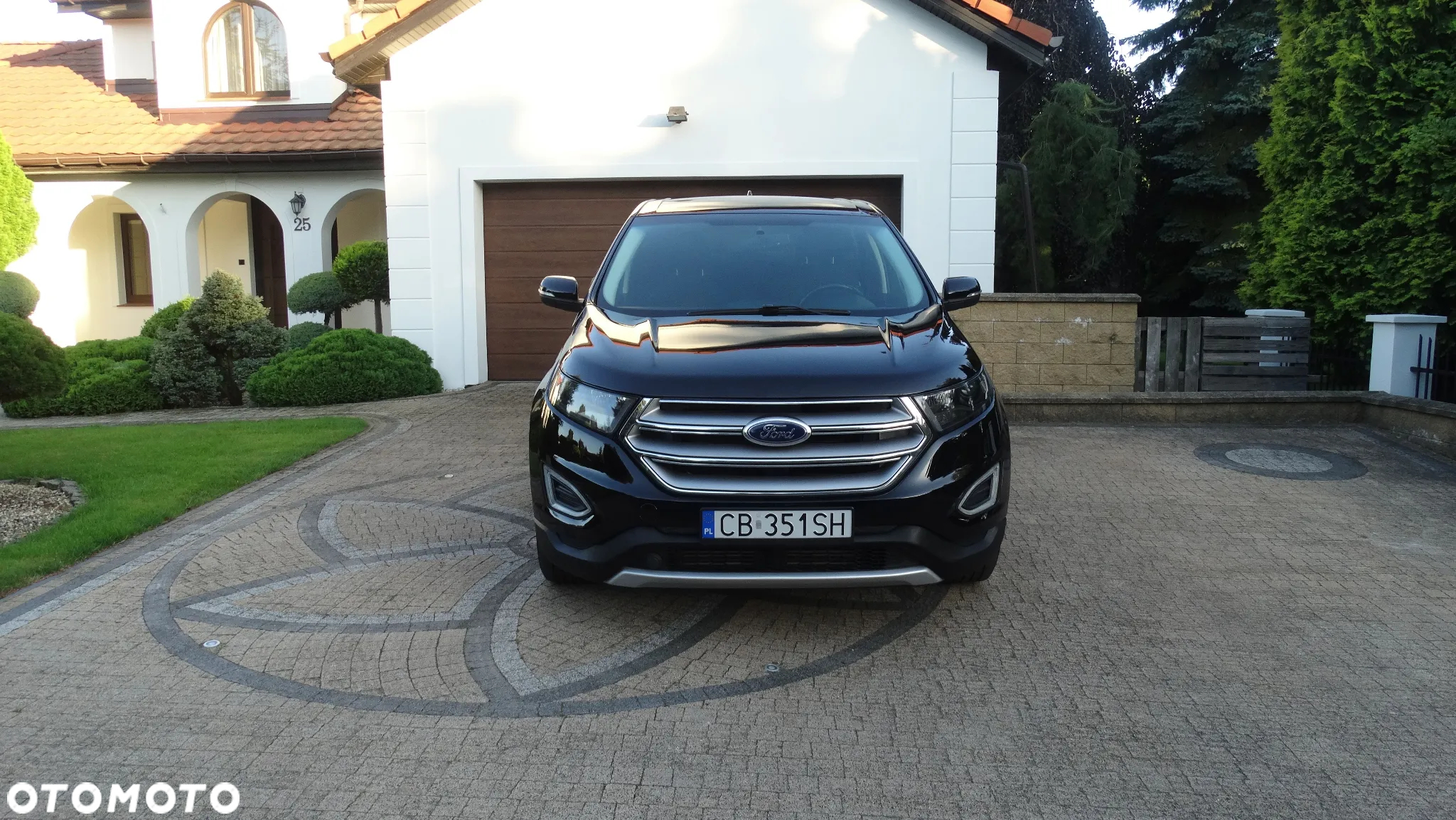 Ford Edge - 2